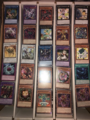 Yugioh 1000 card collection - card,